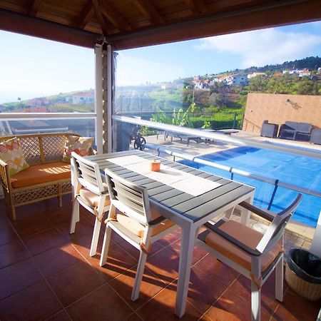 Casa Da Rainha Bungallow Estreito Da Calheta Exterior photo