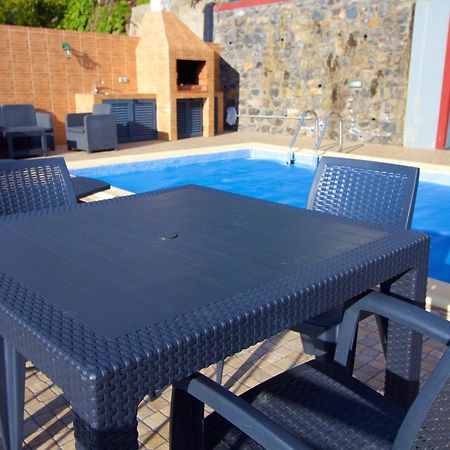 Casa Da Rainha Bungallow Estreito Da Calheta Exterior photo