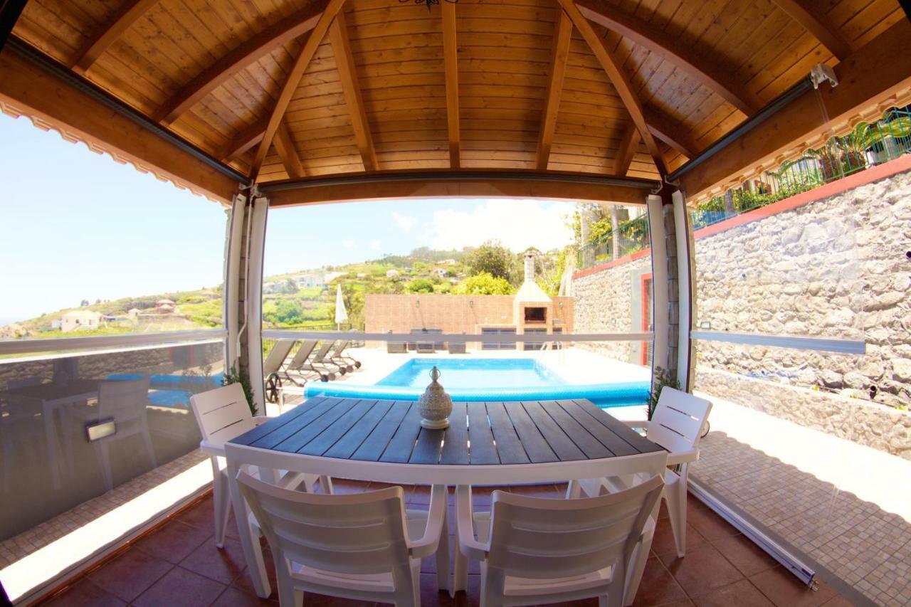 Casa Da Rainha Bungallow Estreito Da Calheta Exterior photo